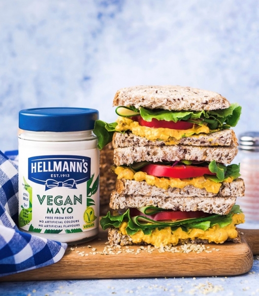 Hellmann's Vegan Mayo product