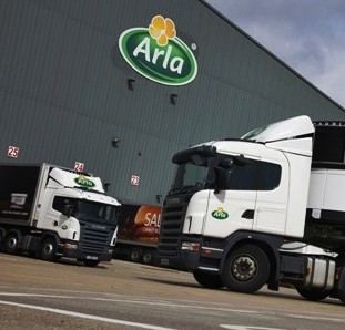 First protest now praise. Farmers are pleased with Arla's dairy price plan