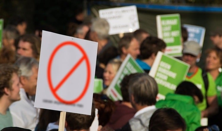 Strike action threatened at poultry plant
