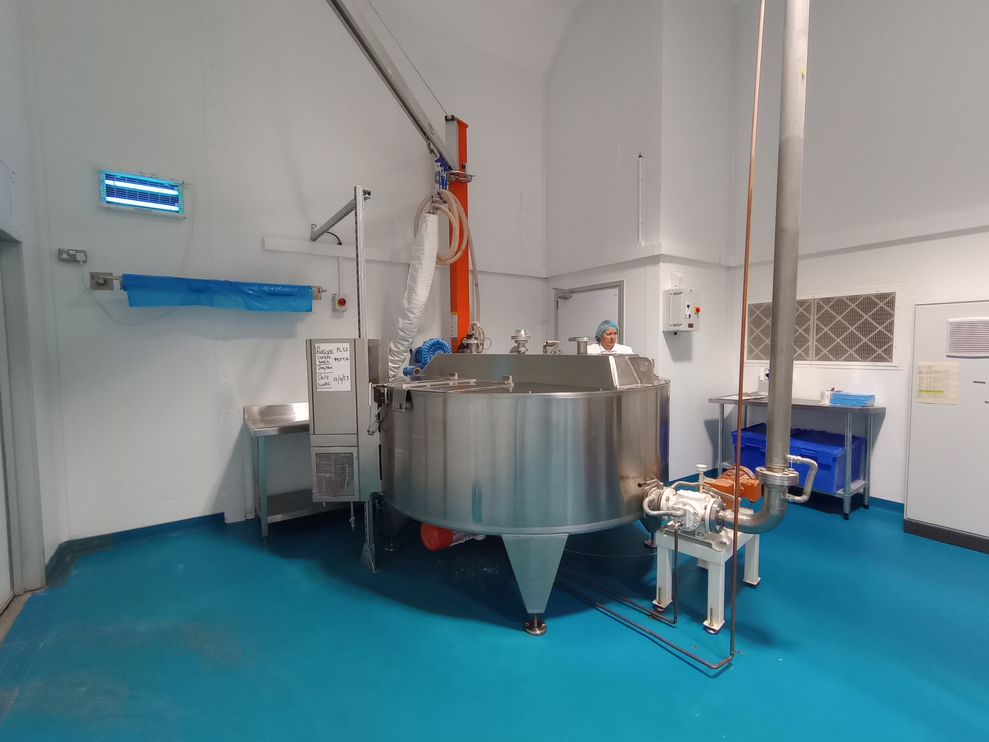 Moo Free conche room