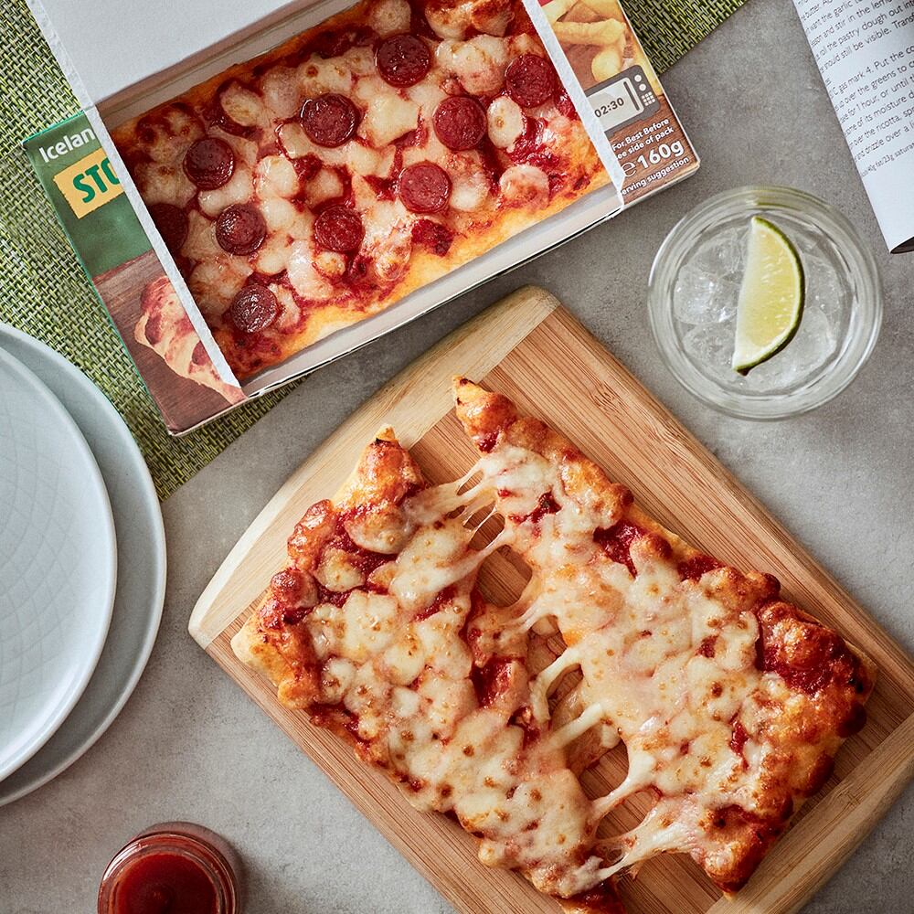 Iceland debuts microwaveable stonebaked pizza
