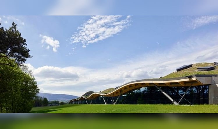 Suntory takes 10% stake in Edrington