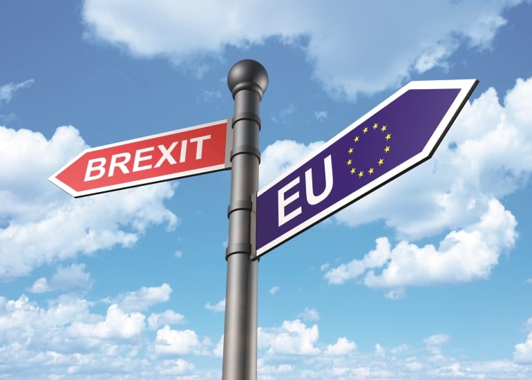 Government: firms ‘should act now on Brexit’