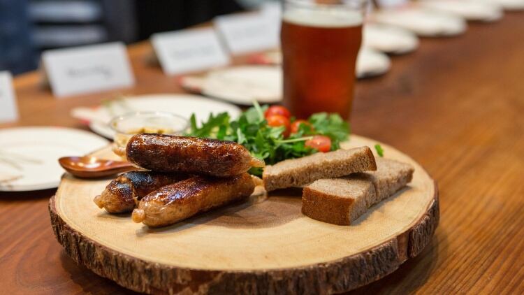 UK must invest £390m into meat alternatives to reduce emissions by 92%, says report