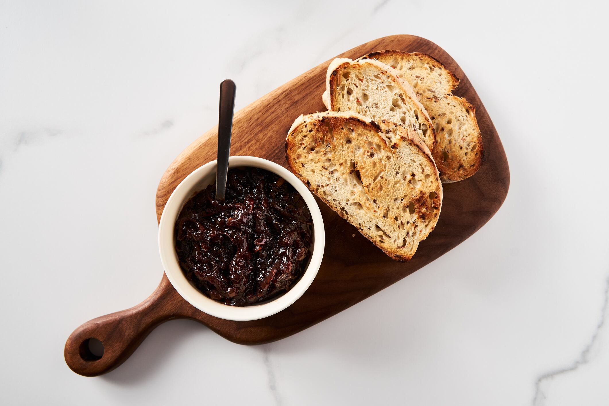 Red onion chutney