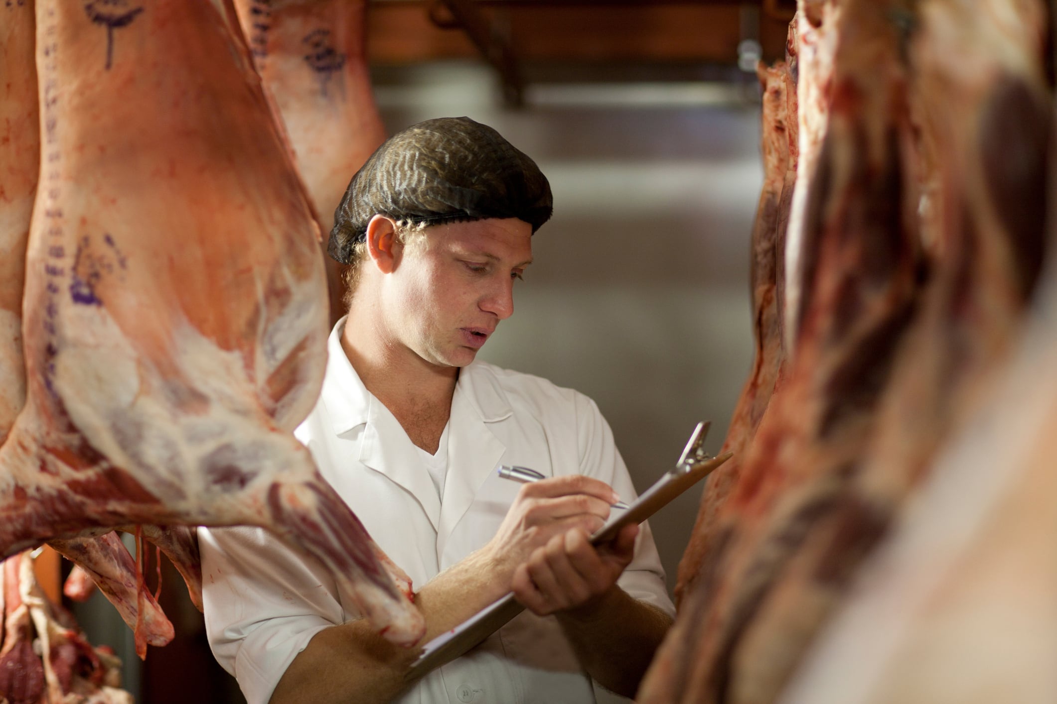 Meat association condemns FSA’s stance on meat inspection charges