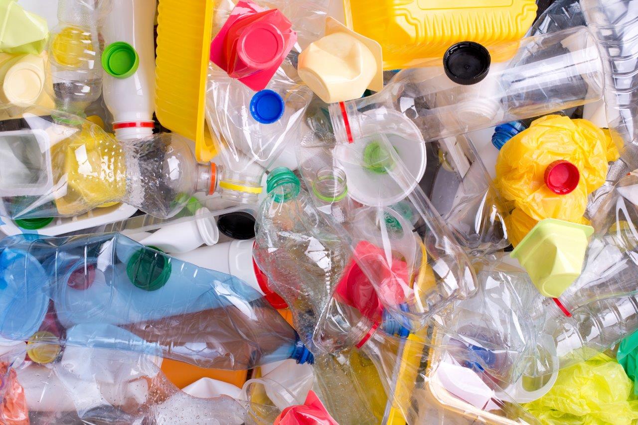 Food and drink giants commit to reduce plastic pollution