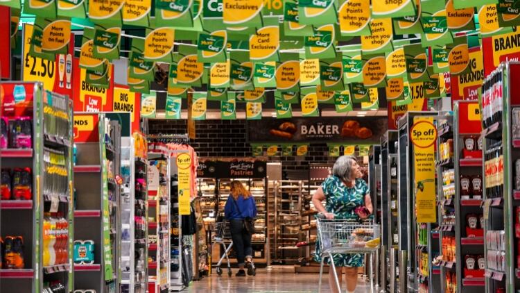 Morrisons accused of 'fleecing' workers over pension contributions plan