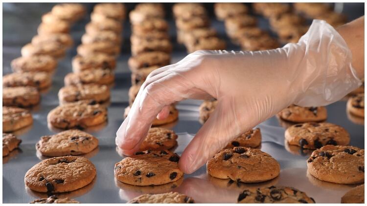 Study highlights prohibitive cost of switching from gas to electric ovens