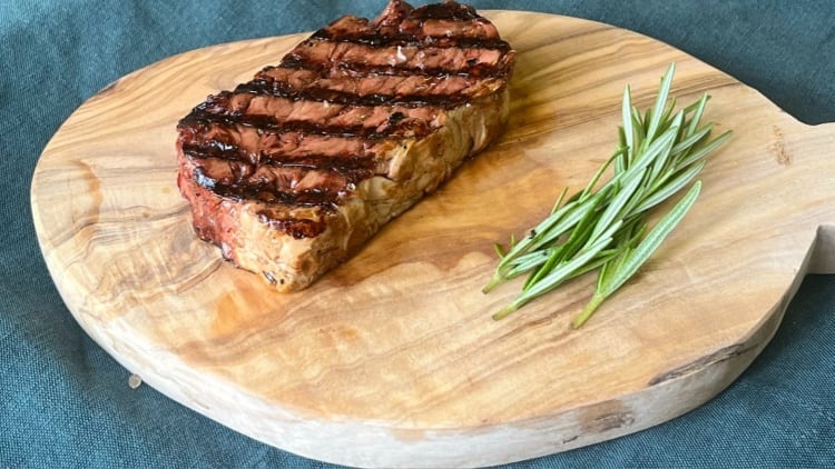 Adamo Foods raises extra £2m in advance of 'ultra-realistic' alternative steak launch