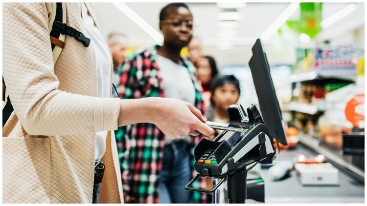 Supermarkets must re-evaluate how they work with their supply chains to bring food inflation down, says expert