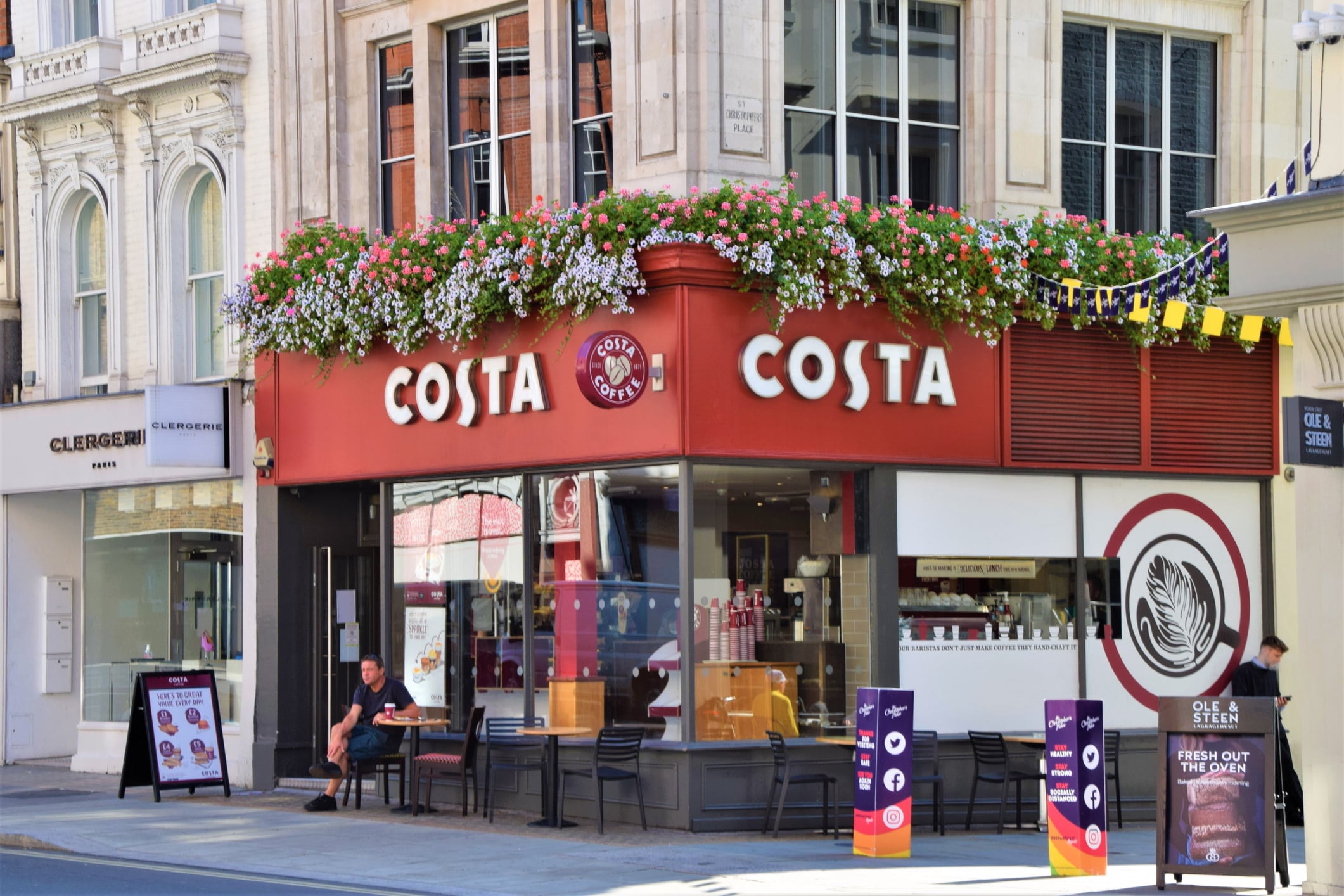 A Costa Coffee shop facade