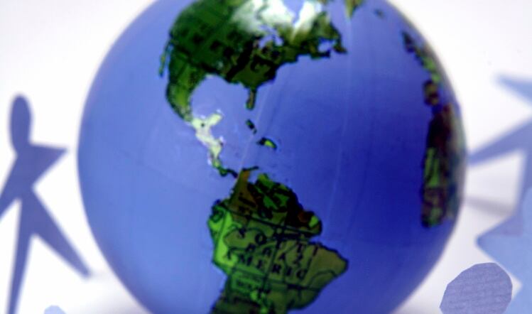 Worldwide-poll-reveals-peoples-fears-over-food-risk.jpg