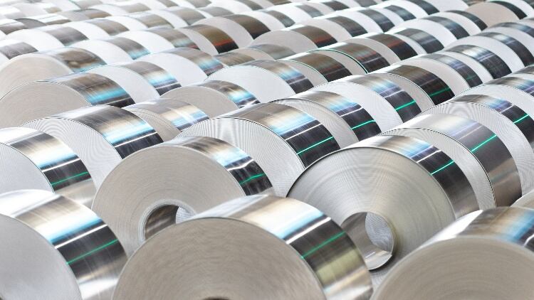 Amcor-Capsules-and-Aludium-collaborate-on-low-carbon-footprint-aluminium.jpg