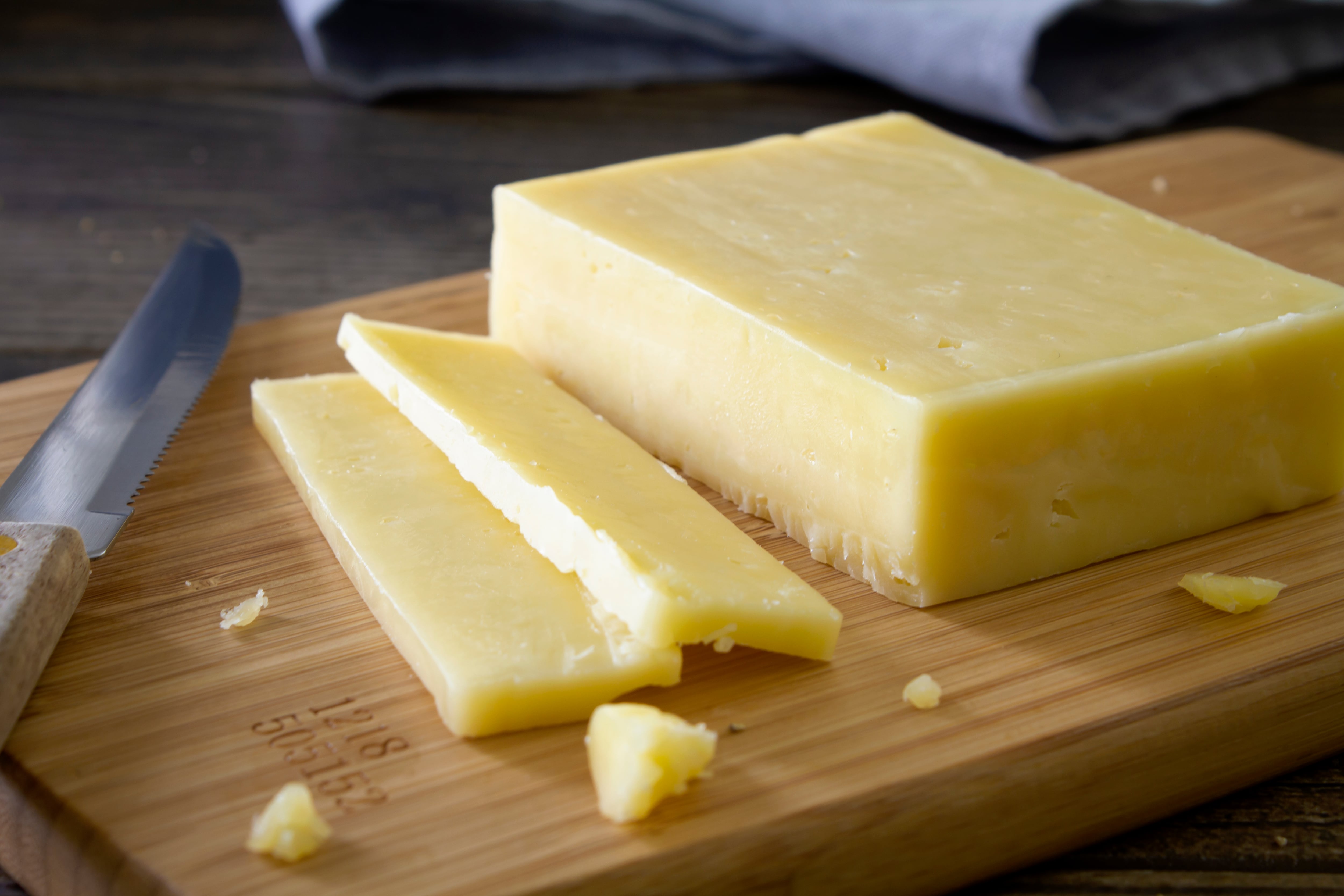 Listeria risk sparks recall of 22 cheese SKUs