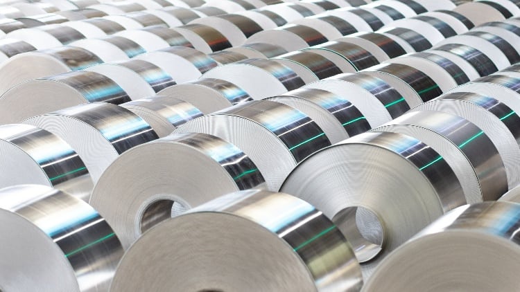Low carbon footprint aluminium to hit drinks packaging market
