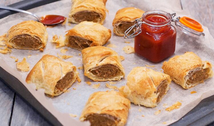 Dalesman announces trio of vegan sausage roll mixes