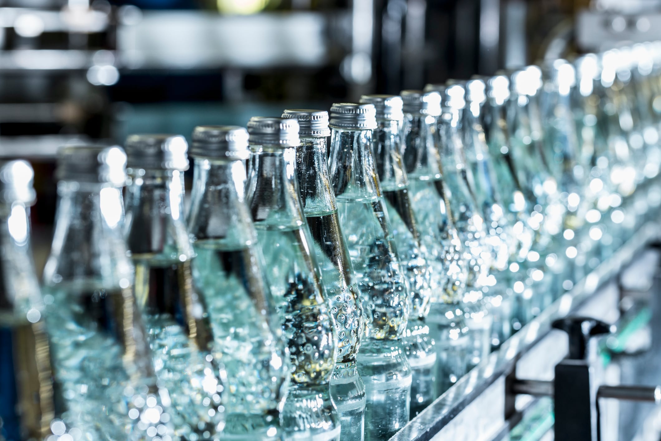 O-I Glass manufactures glass bottles for the food and drink sector.