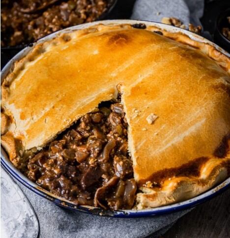 Walnut-mince-and-ale-pie.jpg