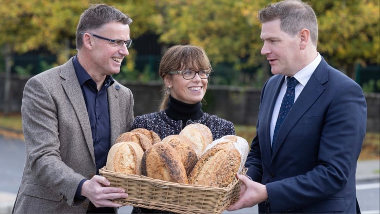 Panelto Foods CEO Garry Walsh (left) met with Enterprise Ireland CEO Jenny Melia (centre) and minister Peter Burke TD (right).