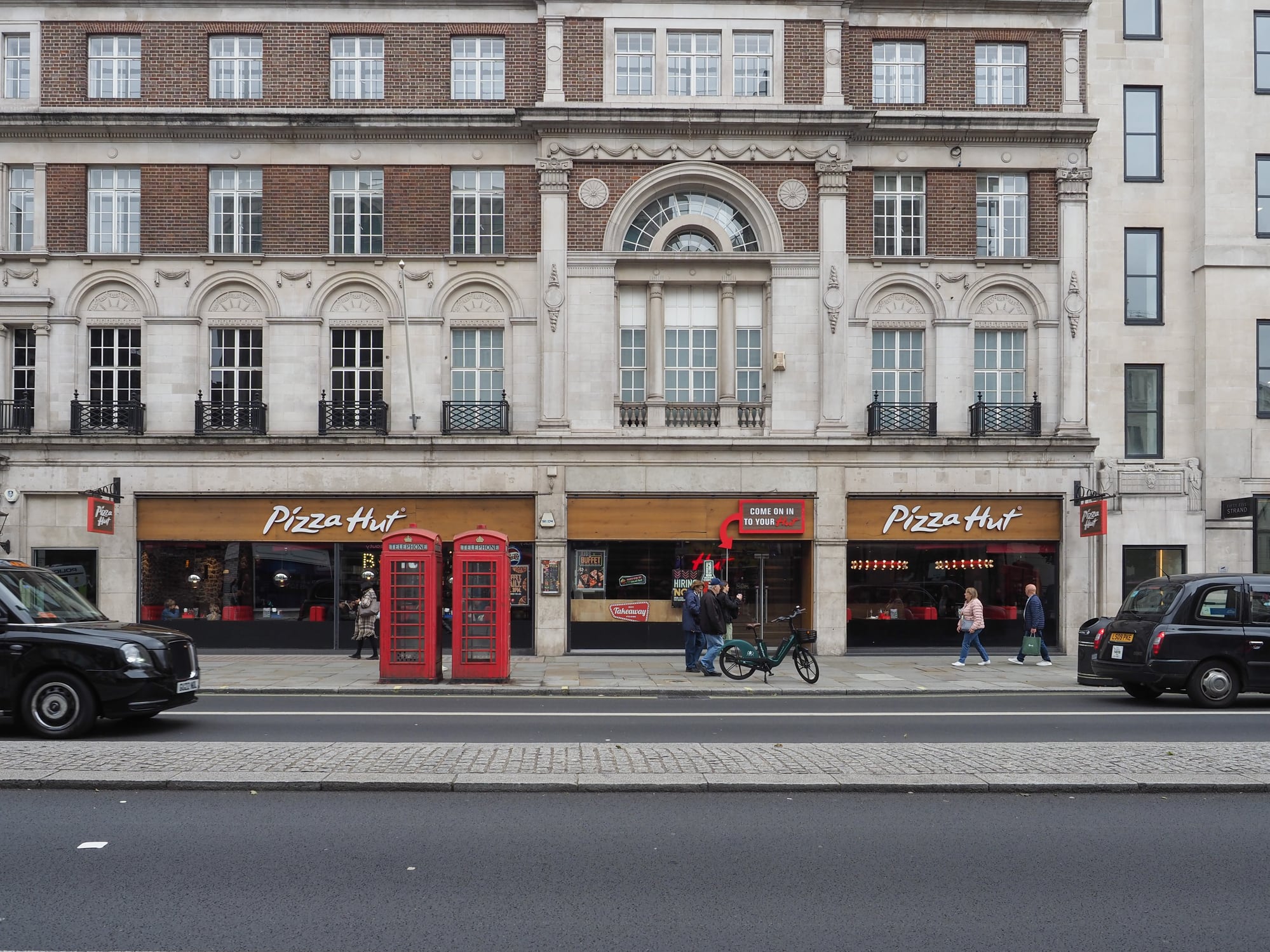 Pizza Hut in London.
