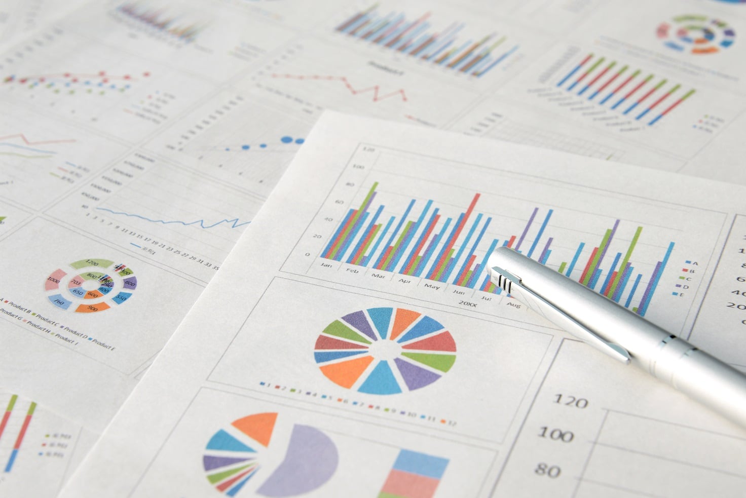 Tesco, Hilton, M&S, Bakkavor and Finsbury trading positive