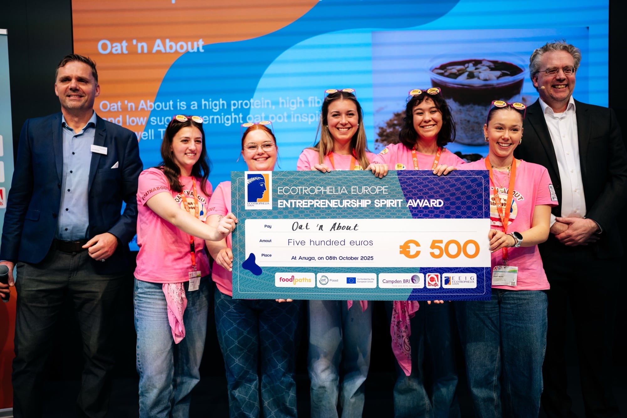 Oat n' About represented the UK in the European finals of Ecotrophelia - standing with a prize of 500 euros.