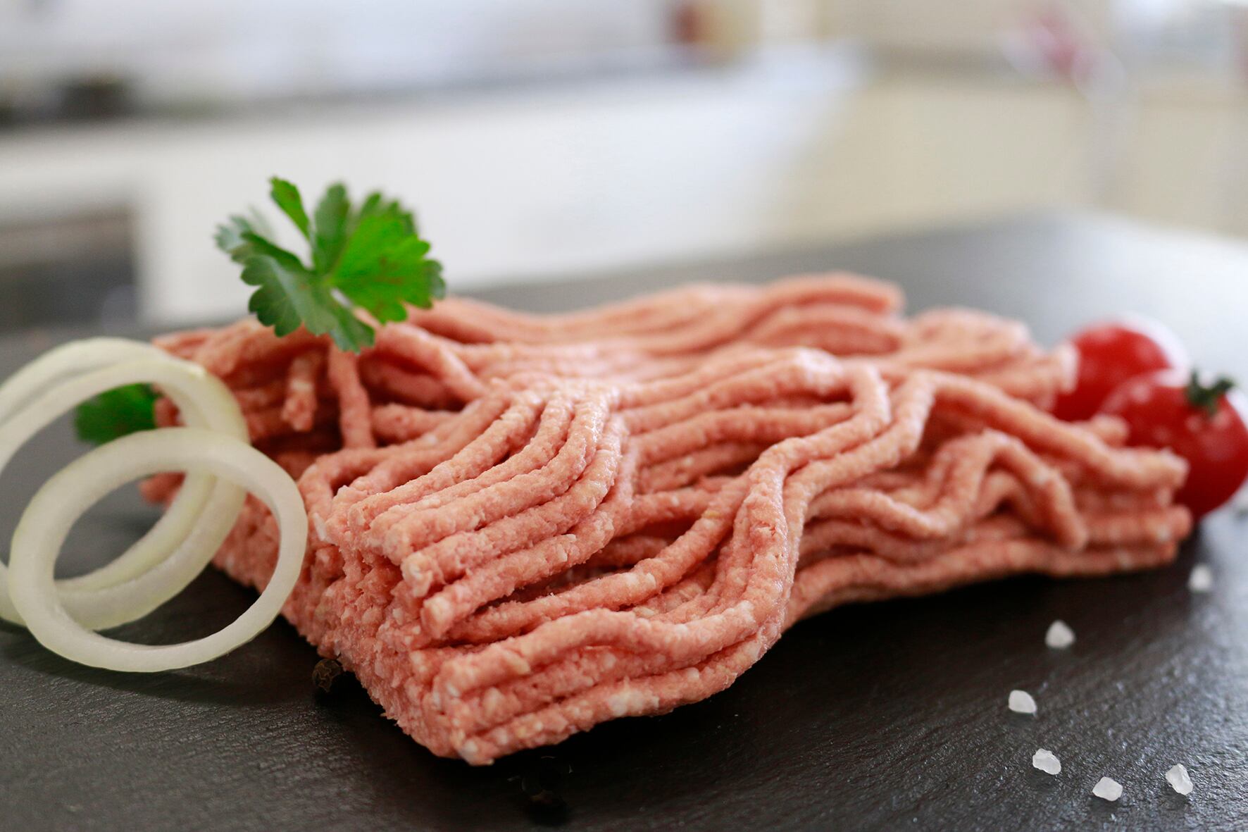 Loryma_Vegan-Minced-Meat_raw_-Loryma_300dpi.jpg