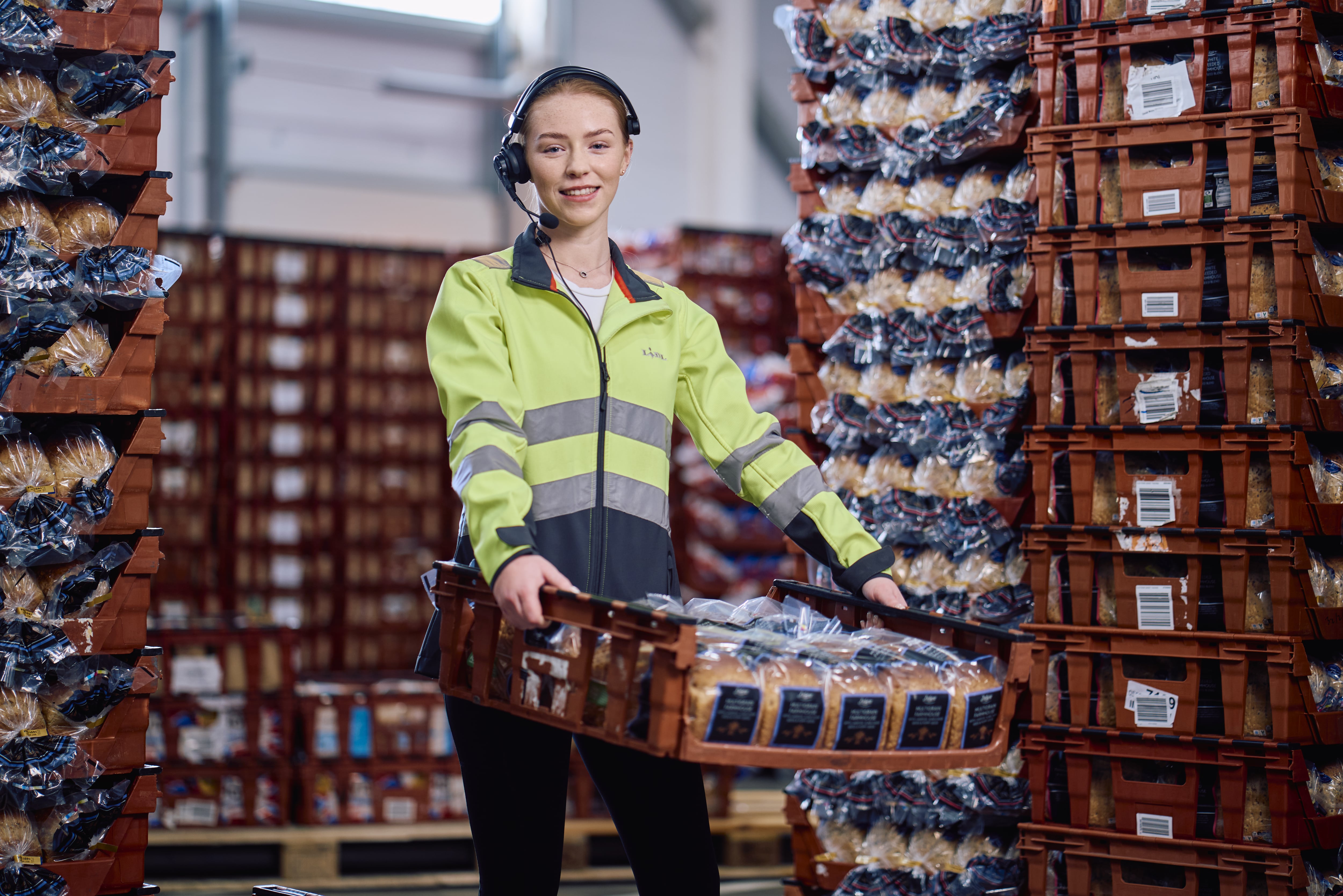 Lidl raising entry-level hourly pay to £13