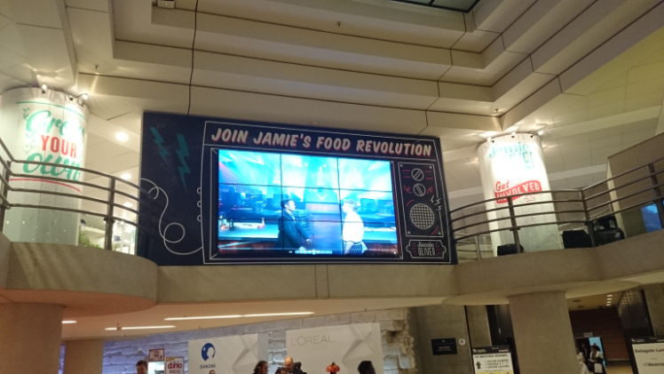 Jamie's food revolution