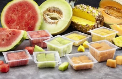 Single-serve container extends fruit shelf-life