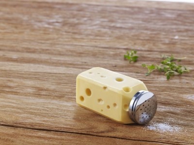 Sodium reduction challenge for cheese manufacturers