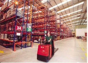 Cut supply chain costs carefully, report urges