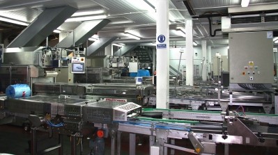 Tray sealers ensure speedy processing of soft fruit