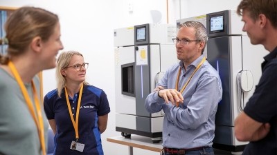 Pictured: Elin Persson Jutemar and Eskil Andreasson, Tetra Pak, in the ForMAX sample preparation lab at MAX IV. Credit: Anna Sandahl, MAX IV