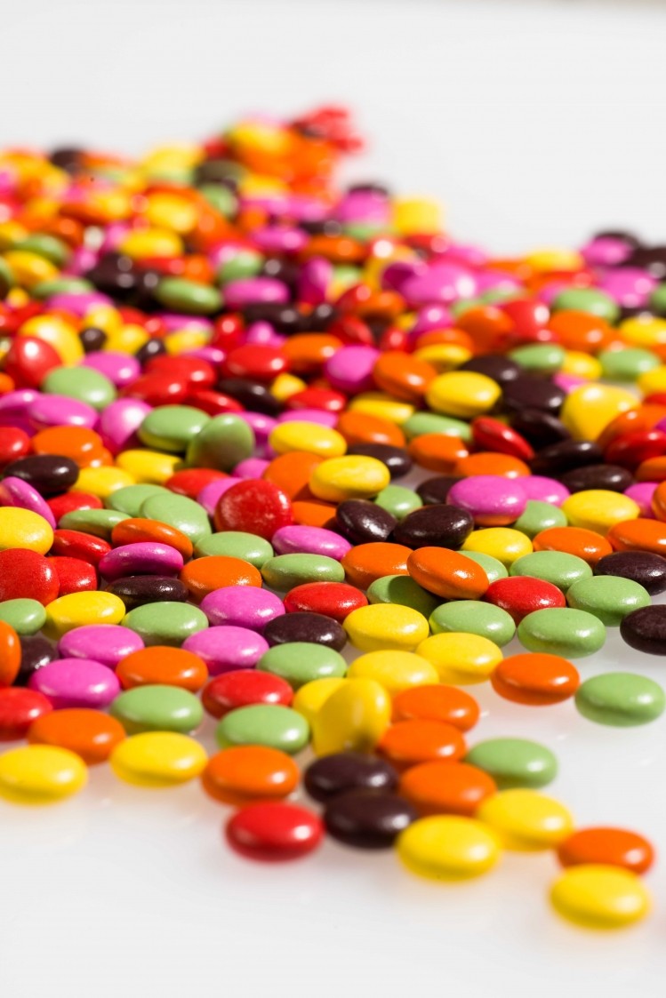 Confectionery firms' bright colours without higher dose levels 