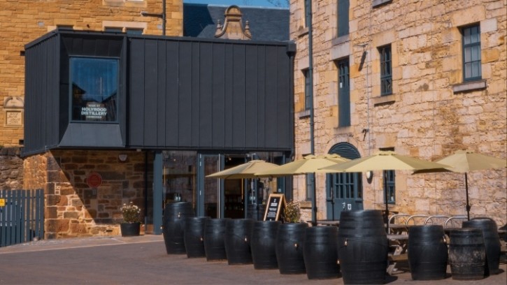 The distillery is located in the heart of Edinburgh. Credit: Ferovinum / Holyrood Distillery
