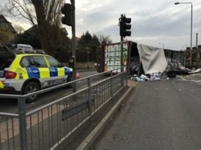 The overturned lorry in Nottinghamshire on December 17 Photo: @TRPTNorth