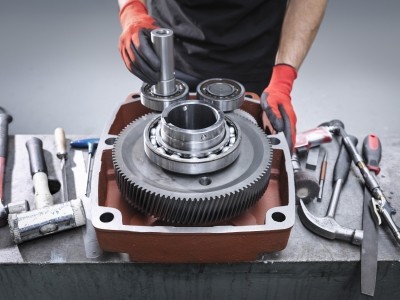 Repairing gearboxes is up to 40% cheaper than replacing them with new ones 