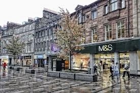 Stormy weather has dealt 'a bad hand' to high street trading this Christmas 