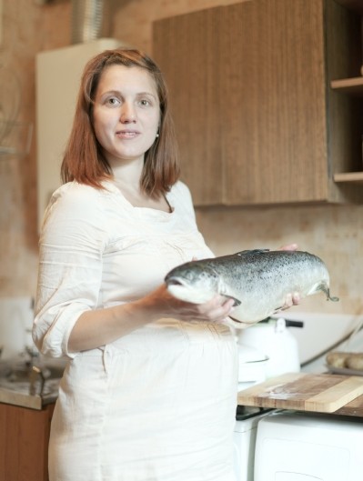 FSA advice on eating fish is 'confusing', said a leading nutritional scientist.