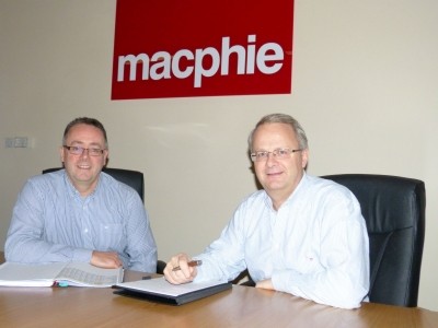 Andy Underwood (left) with Alastair Macphie