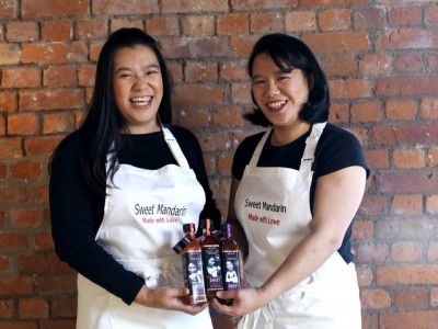 Sisters who mean business: Helen (left) and Lisa Tse