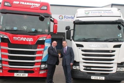 Fowler Welch has agreed a partnership with JHP Transport. Pictured: JHP owner Jim Prentice (left) and Fowler Welch chief operating officer John Kerrigan