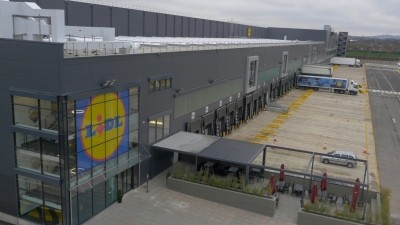 Lidl is to create 1,000 jobs at a new regional distribution centre in Luton. Lidl’s Wednesbury warehouse pictured