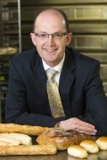 2 Sisters appoints new bakery md 